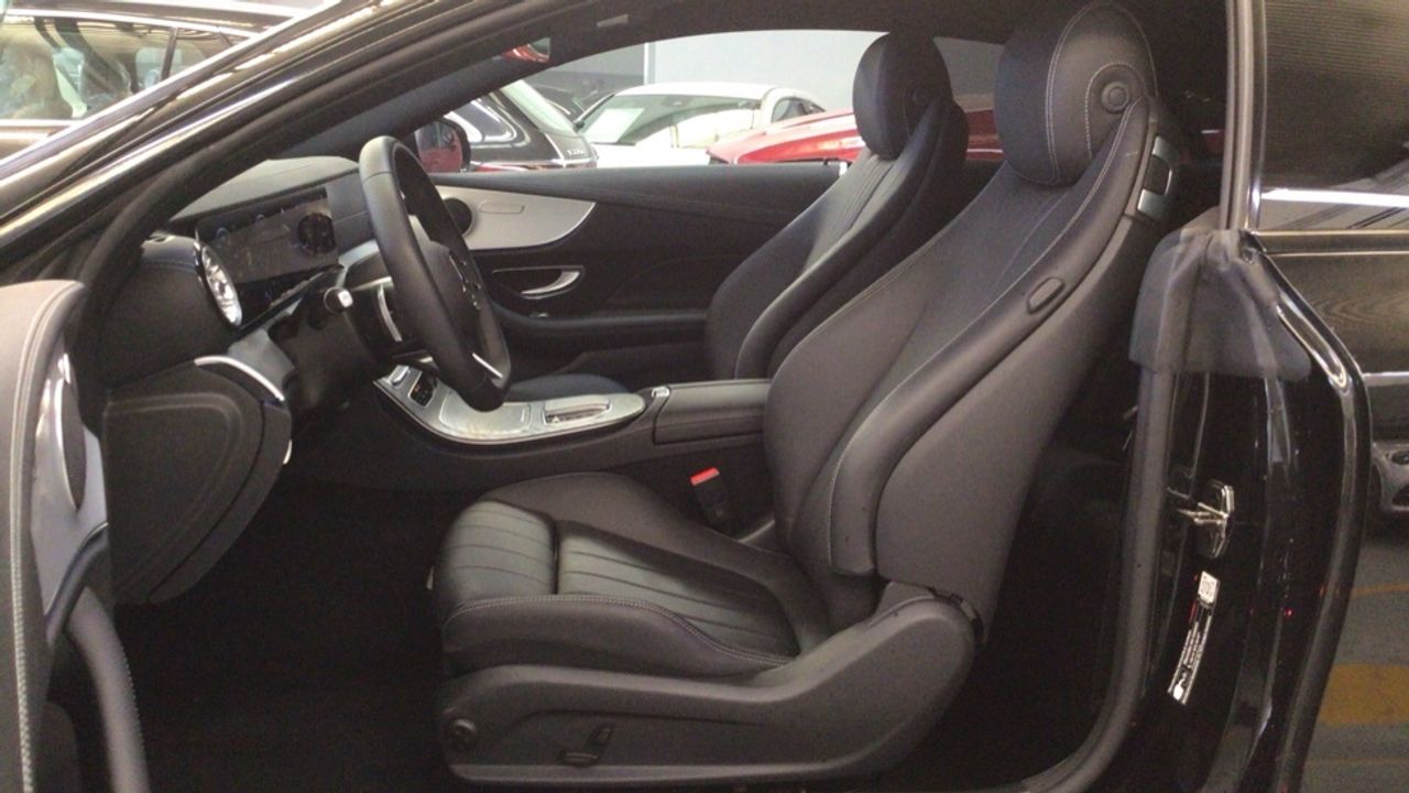 mercedes-clase-e-e-220-d-4matic-coupe-imagen-6