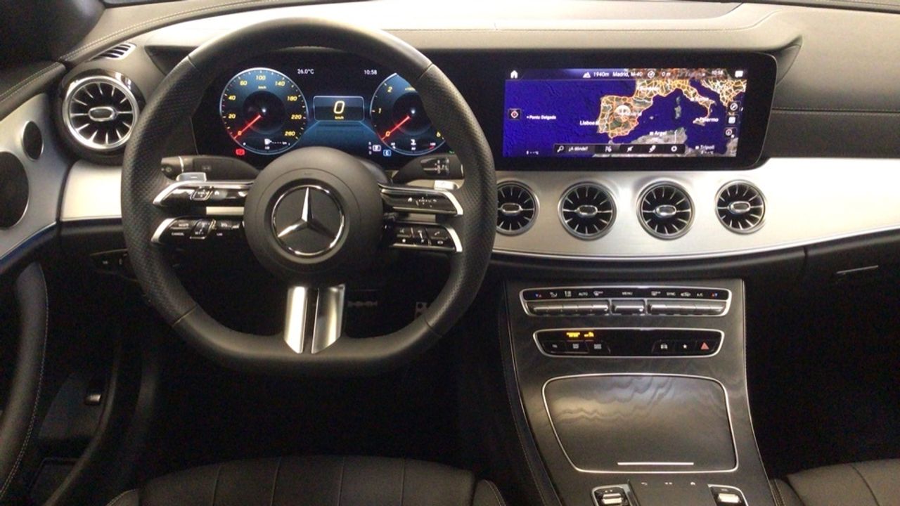 mercedes-clase-e-e-220-d-4matic-coupe-imagen-8