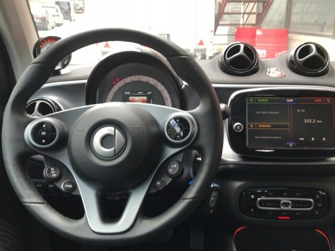 smart-fortwo-60kw81cv-eq-coupe-imagen-8