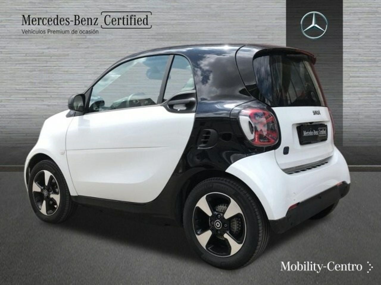 smart-fortwo-60kw81cv-eq-coupe-imagen-3