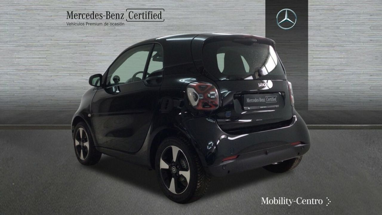 smart-fortwo-60kw81cv-eq-coupe-imagen-3