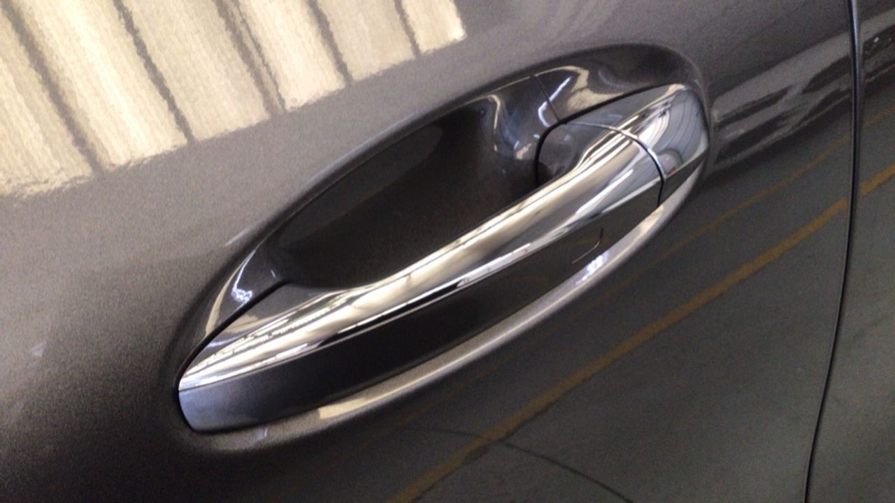mercedes-eqa-350-4matic-progressive-imagen-16