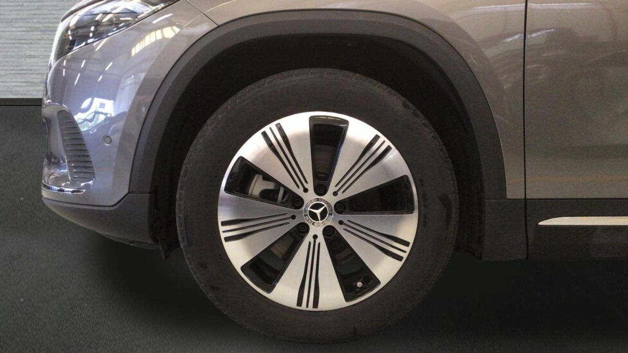 mercedes-eqa-350-4matic-progressive-imagen-4