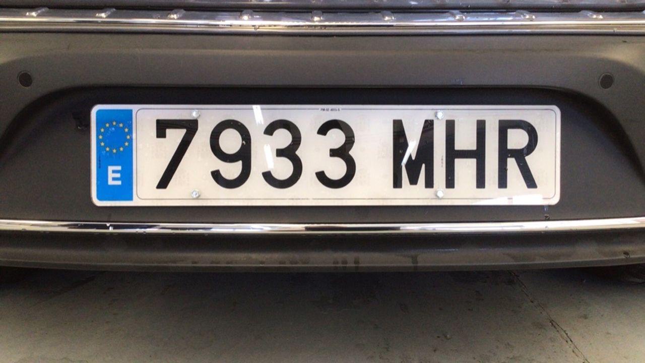 mercedes-eqa-350-4matic-progressive-imagen-26