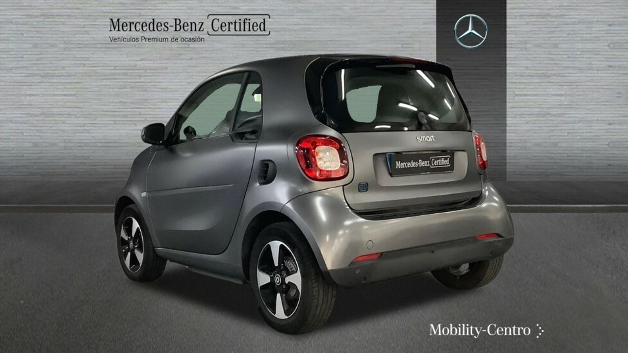 smart-fortwo-60kw81cv-eq-coupe-imagen-3