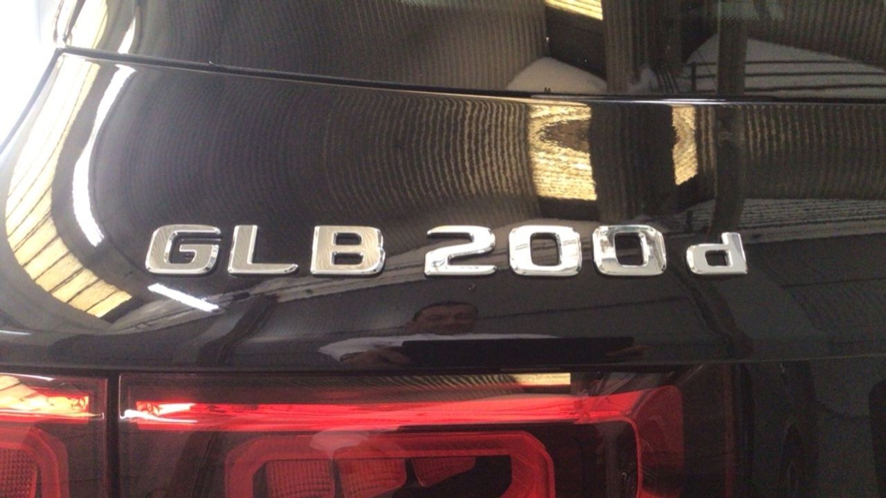 mercedes-glb-glb-200-d-imagen-11