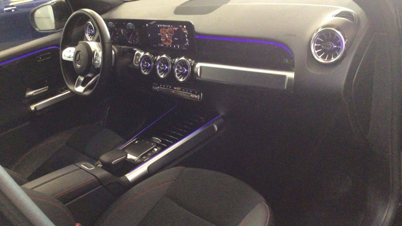 mercedes-glb-glb-200-d-imagen-9