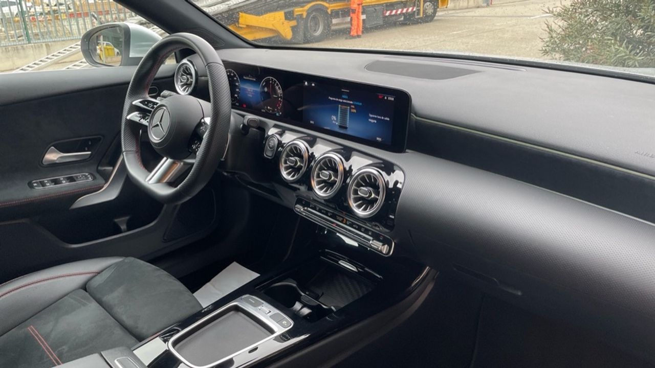 mercedes-clase-a-a-250-e-imagen-9
