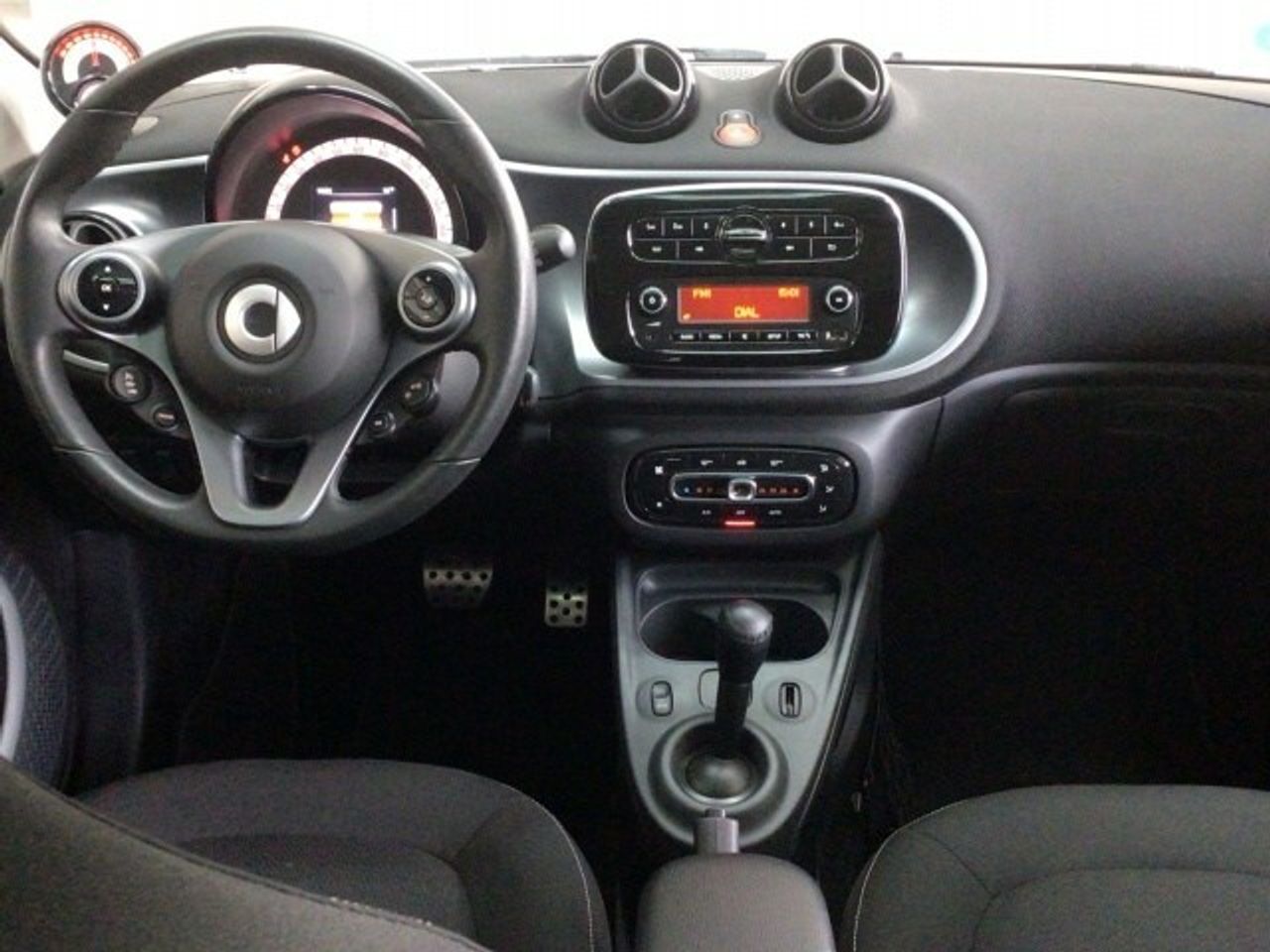 smart-forfour-60kw81cv-eq-imagen-7