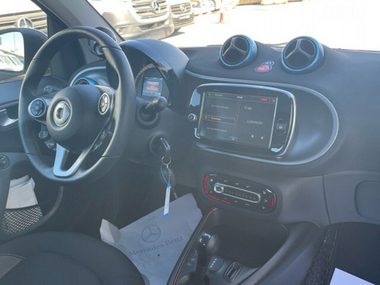 smart-fortwo-60kw81cv-electric-drive-cabrio-imagen-9