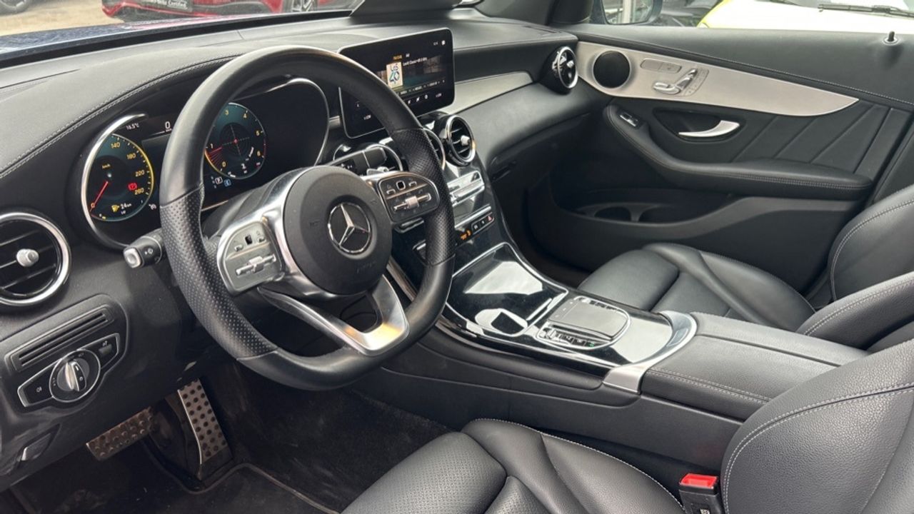 mercedes-glc-coupe-glc-300-d-4matic-imagen-5