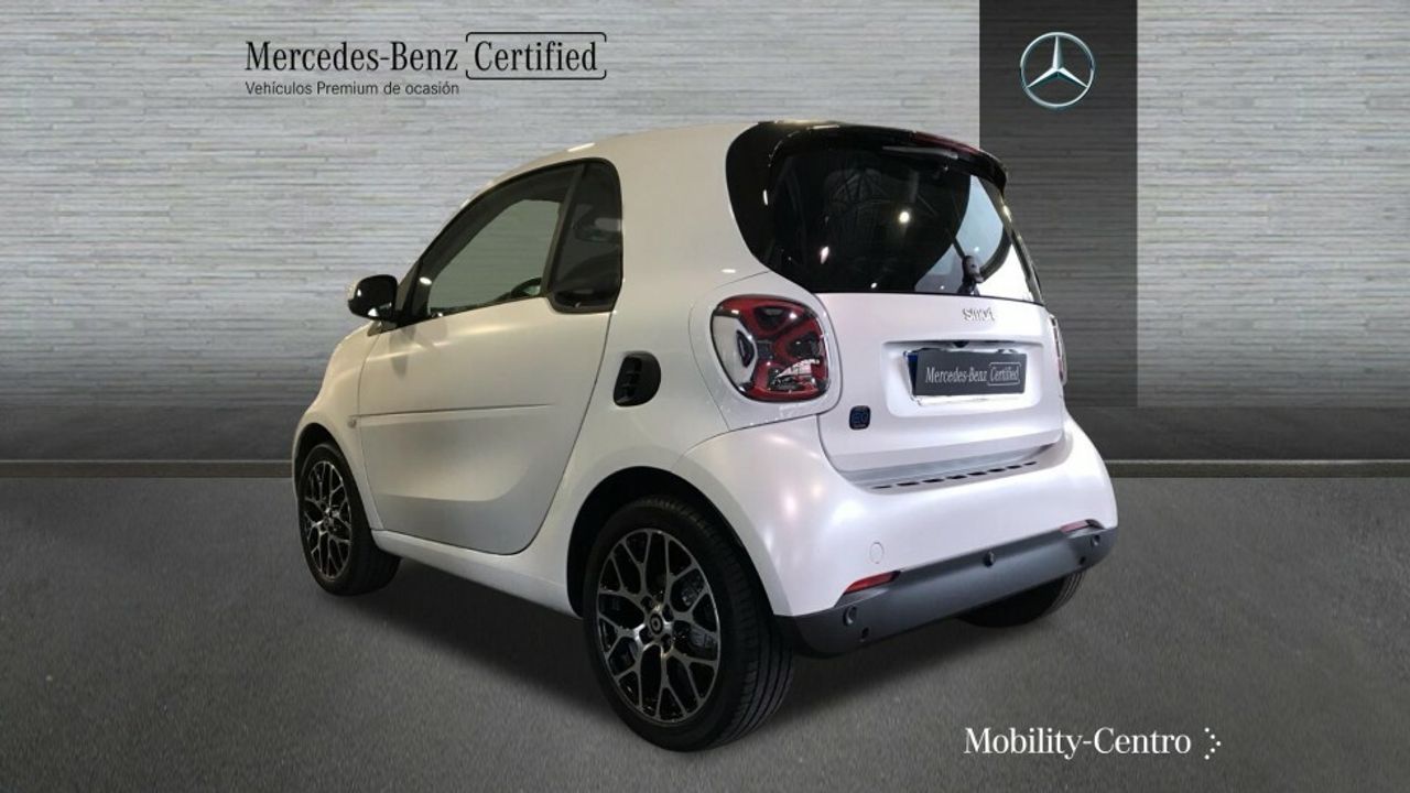 smart-fortwo-60kw81cv-eq-coupe-imagen-3