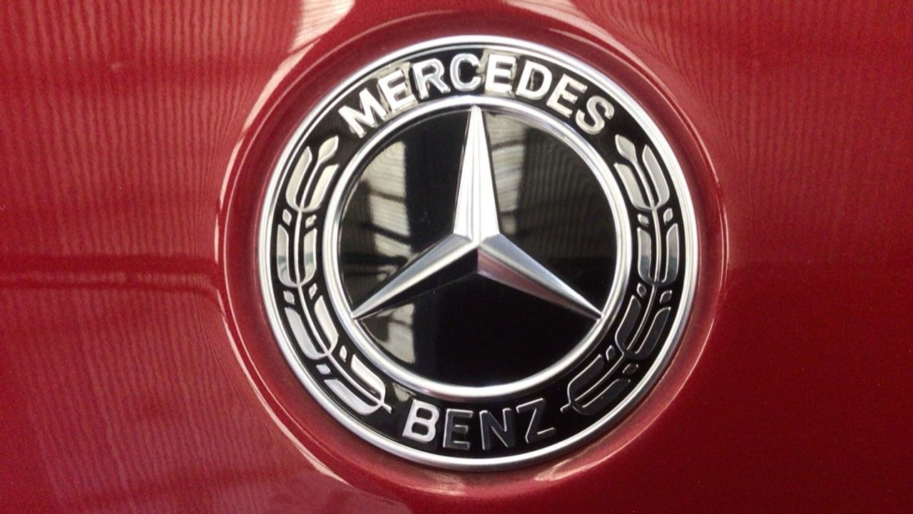 mercedes-glb-glb-200-d-4matic-imagen-12