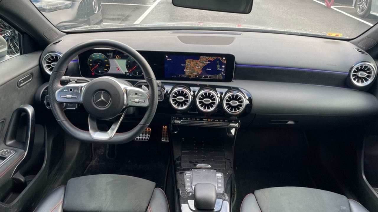 mercedes-benz-clase-a-180-amg-line-euro-6d-temp-imagen-7