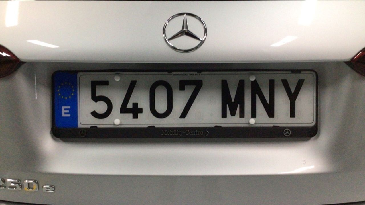 mercedes-clase-a-a-250-e-con-tecnologia-hibrida-eq-imagen-26