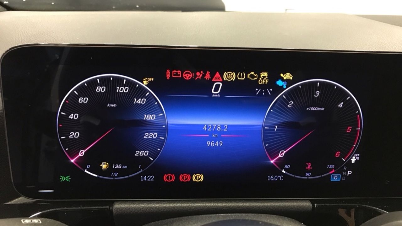 mercedes-gla-gla-220-d-4matic-imagen-17
