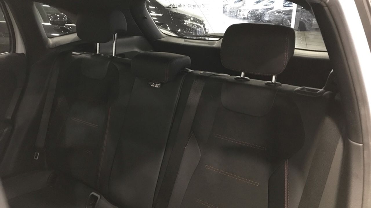 mercedes-gla-gla-220-d-4matic-imagen-10
