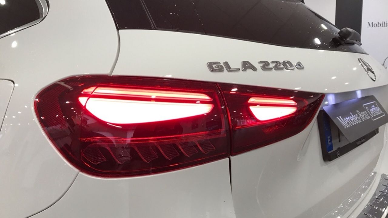 mercedes-gla-gla-220-d-4matic-imagen-21