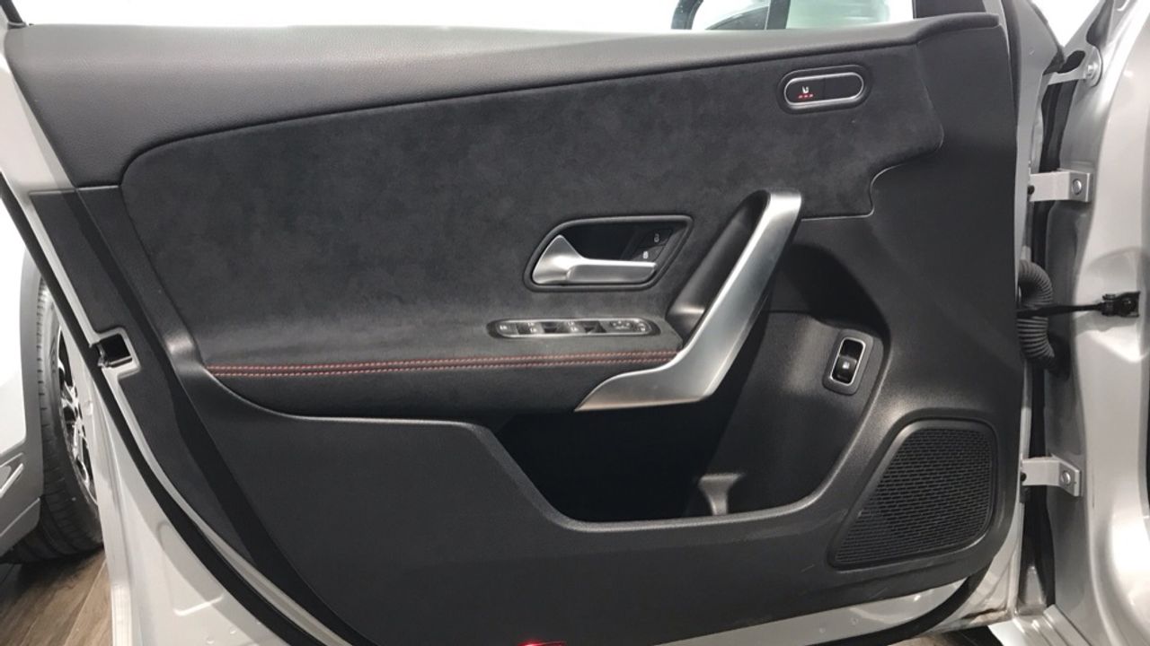 mercedes-clase-a-a-250-e-con-tecnologia-hibrida-eq-imagen-18