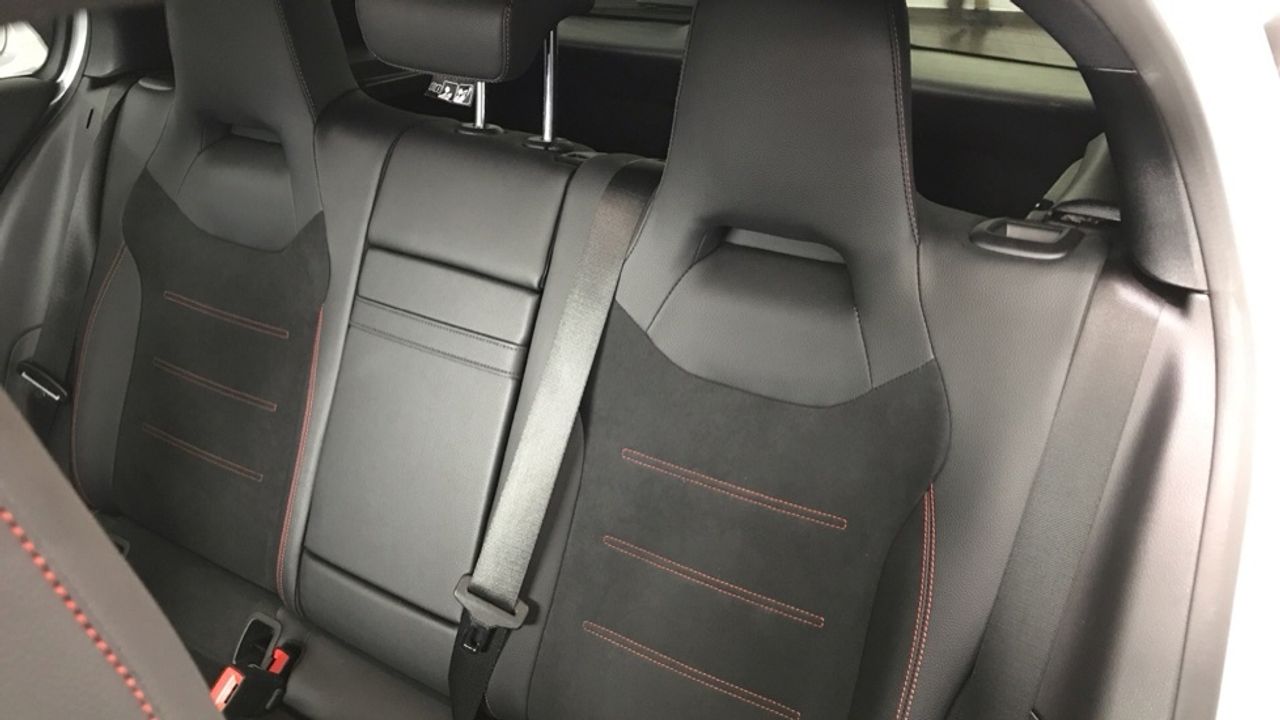 mercedes-clase-a-a-250-e-con-tecnologia-hibrida-eq-imagen-10