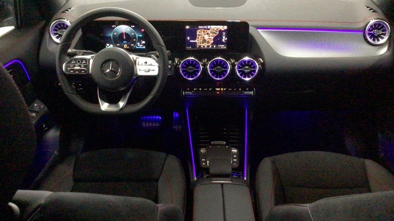 mercedes-eqa-eqa-250+-imagen-7