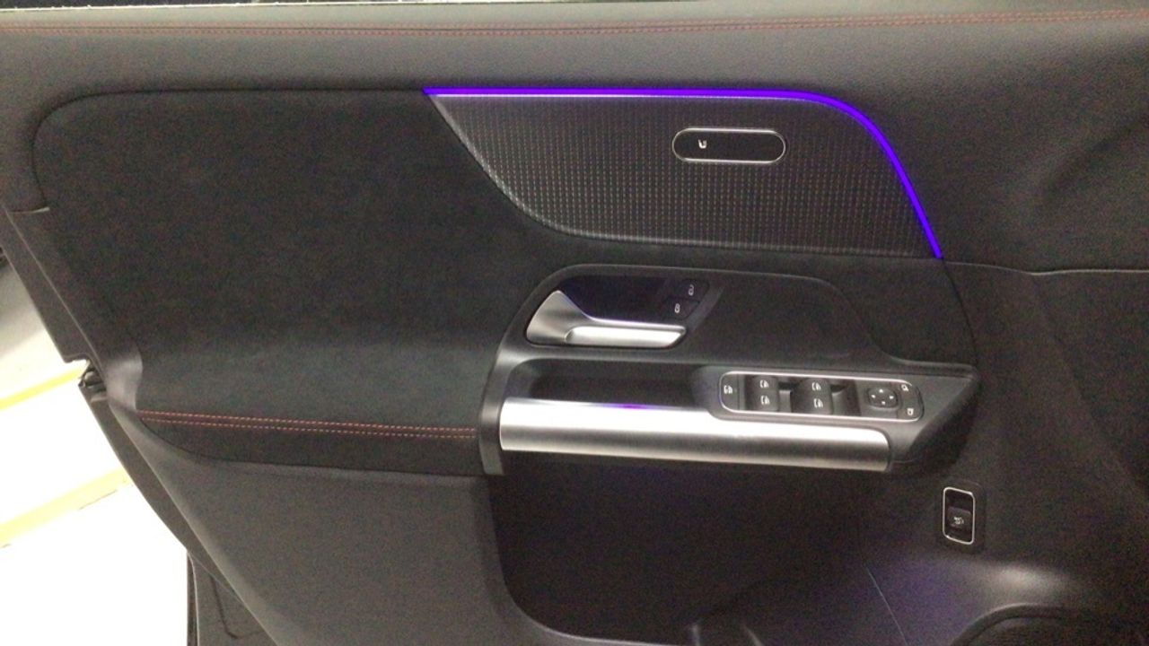 mercedes-eqa-eqa-250+-imagen-23