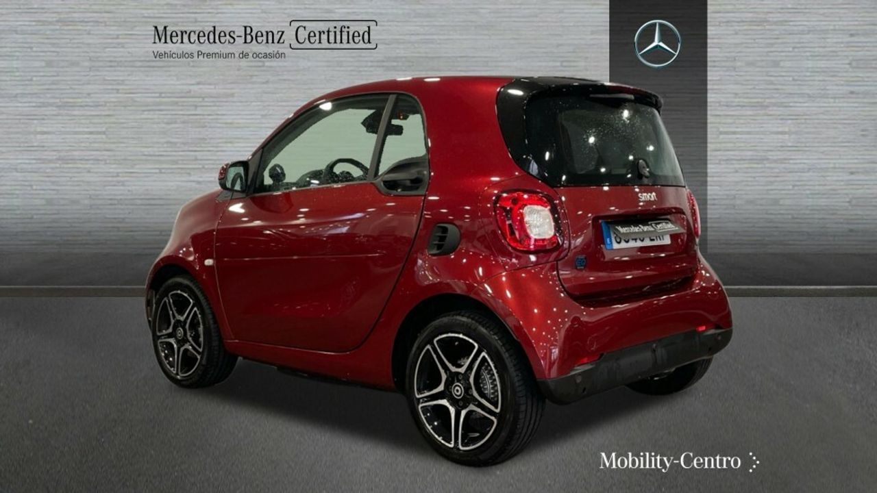 smart-fortwo-60kw81cv-eq-coupe-imagen-3