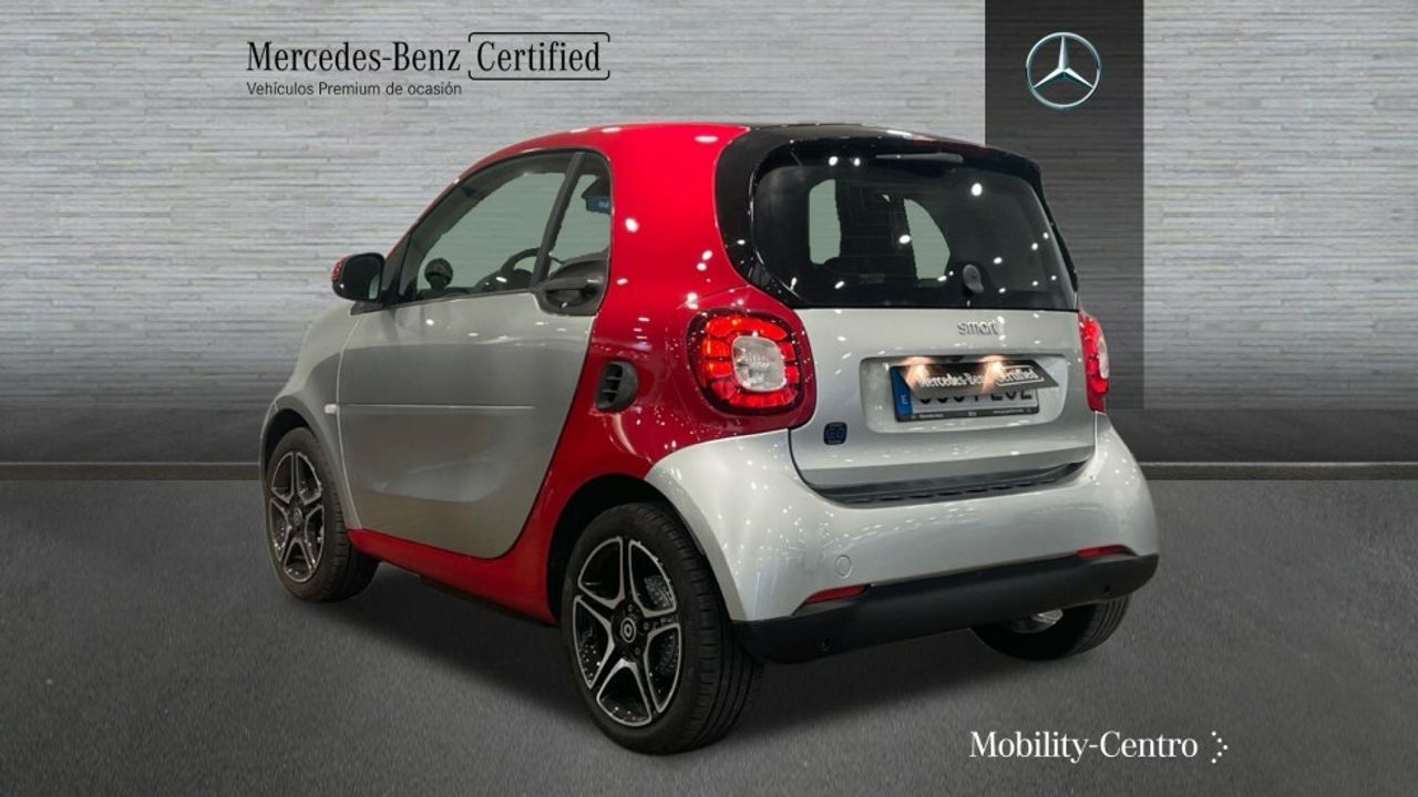 smart-fortwo-60kw81cv-eq-coupe-imagen-3