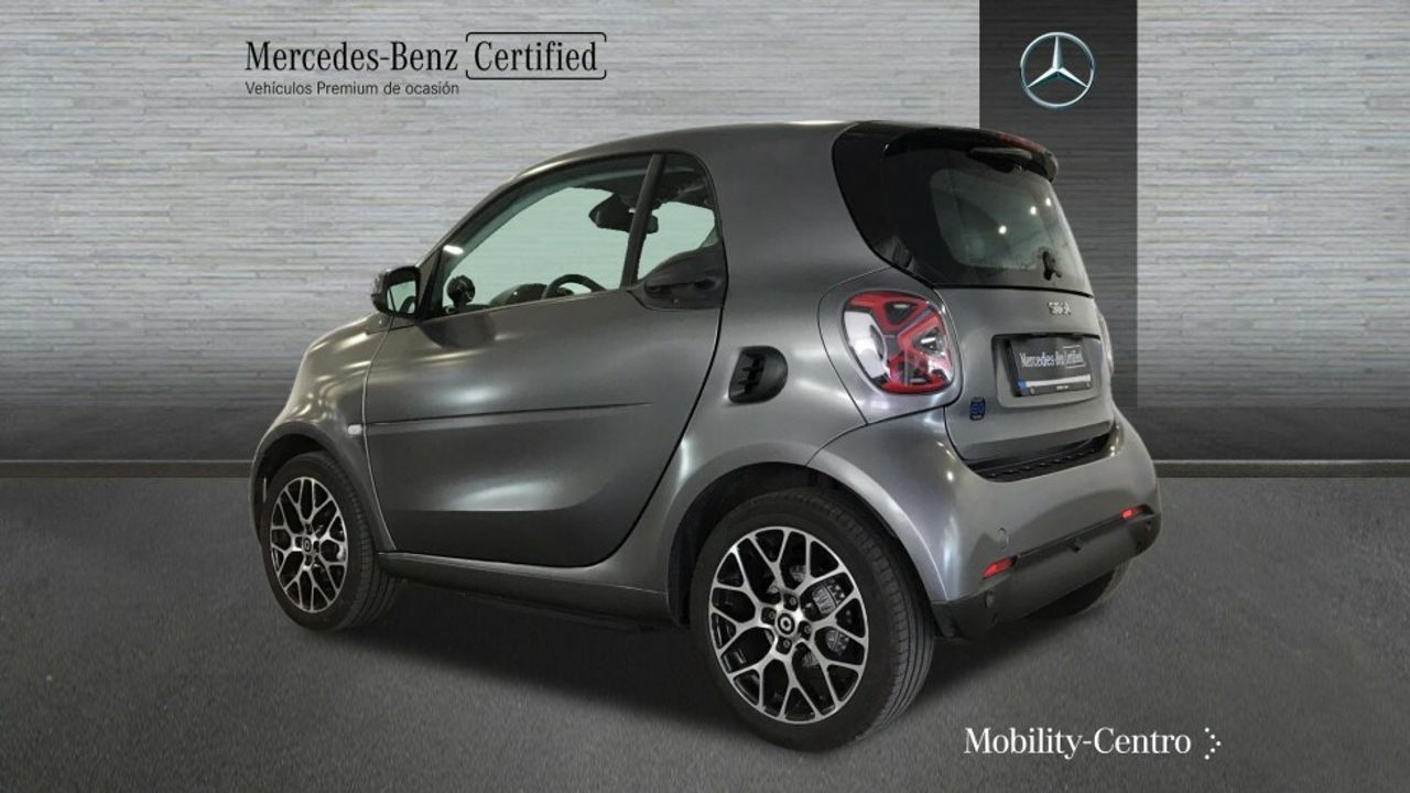 smart-fortwo-60kw81cv-eq-coupe-imagen-3