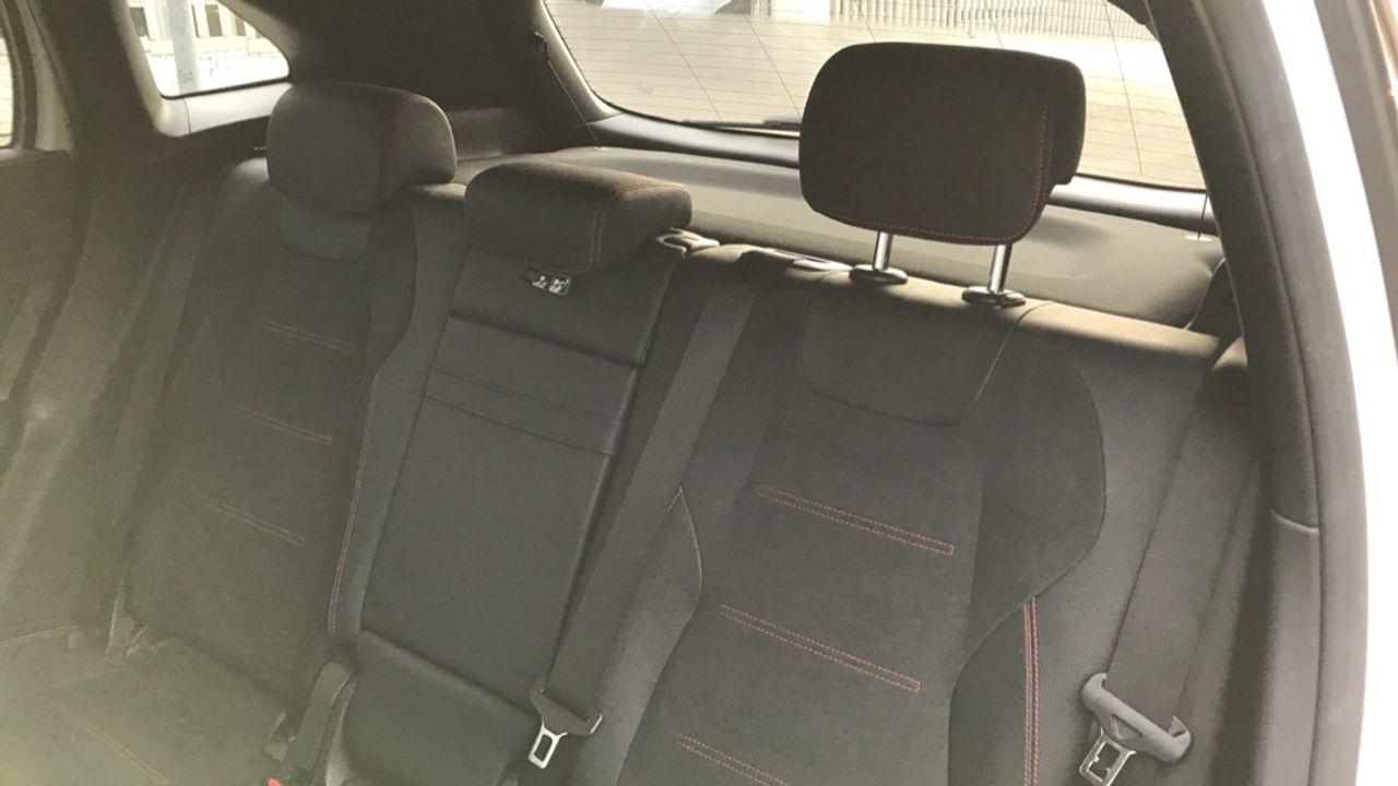 mercedes-gla-gla-250-e-imagen-11