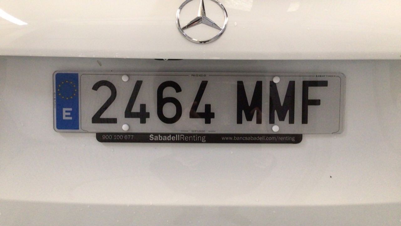 mercedes-glb-glb-200-imagen-27