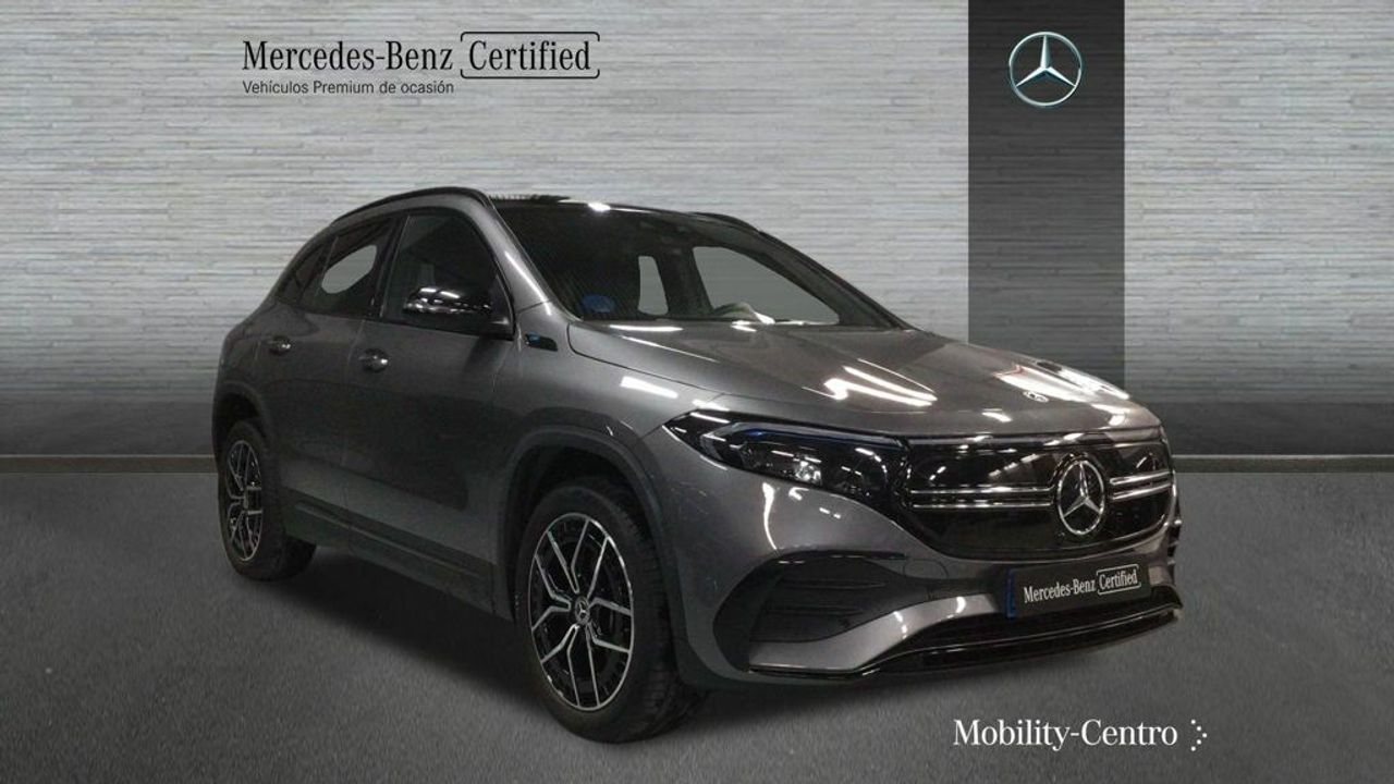 mercedes-eqa-250-amg-line-imagen-2