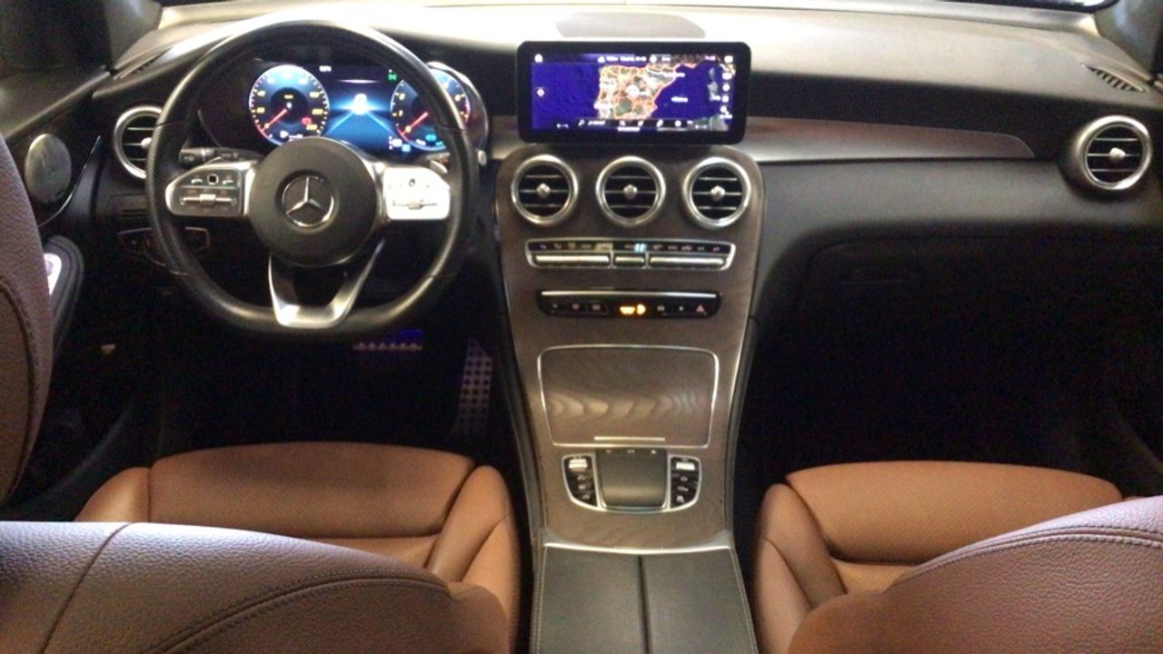 mercedes-benz-clase-glc-300-4matic-amg-line-euro-6d-temp-imagen-7