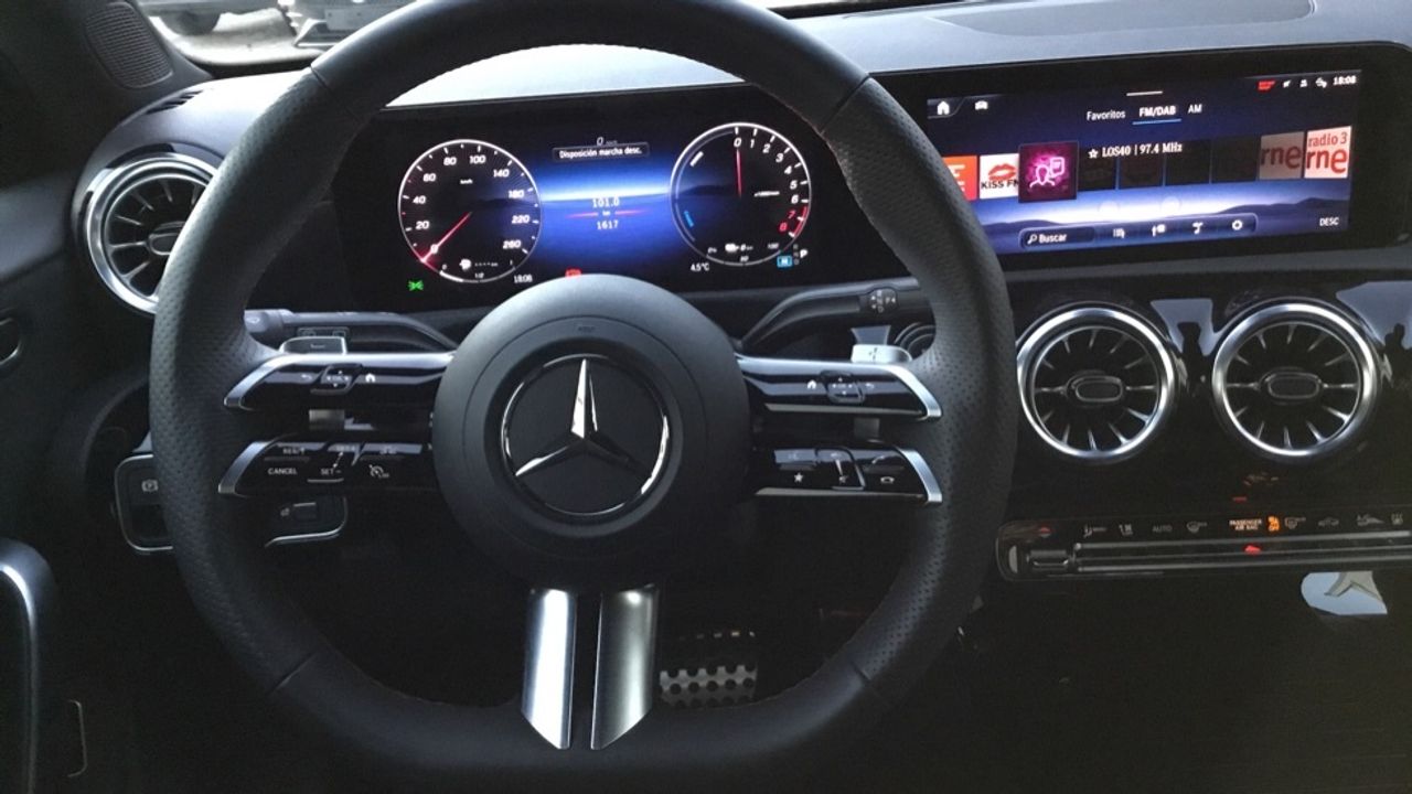 mercedes-clase-a-a-250-e-con-tecnologia-hibrida-eq-imagen-8