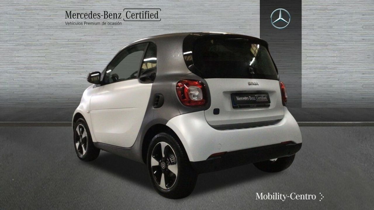 smart-fortwo-60kw81cv-eq-coupe-imagen-3