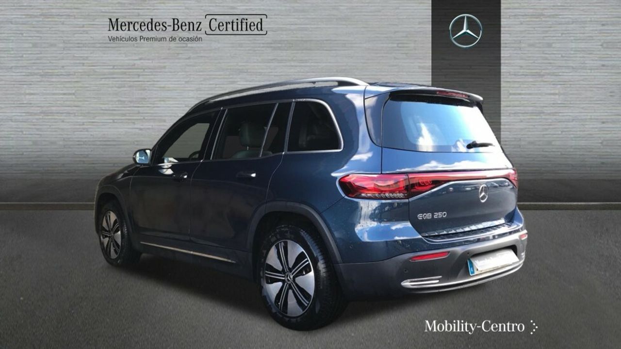 mercedes-eqb-250-electric-art-imagen-4