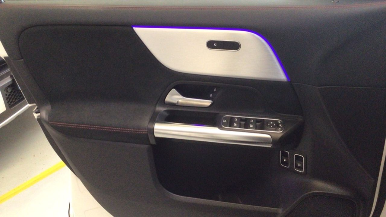 mercedes-gla-gla-250-e-imagen-23