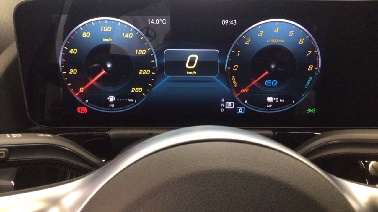 mercedes-gla-gla-250-e-imagen-18