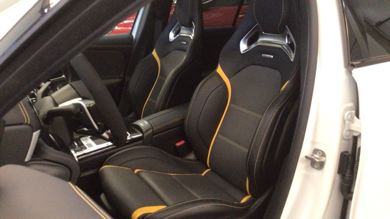 mercedes-clase-a-mercedes-amg-a-45-s-4matic+-imagen-23