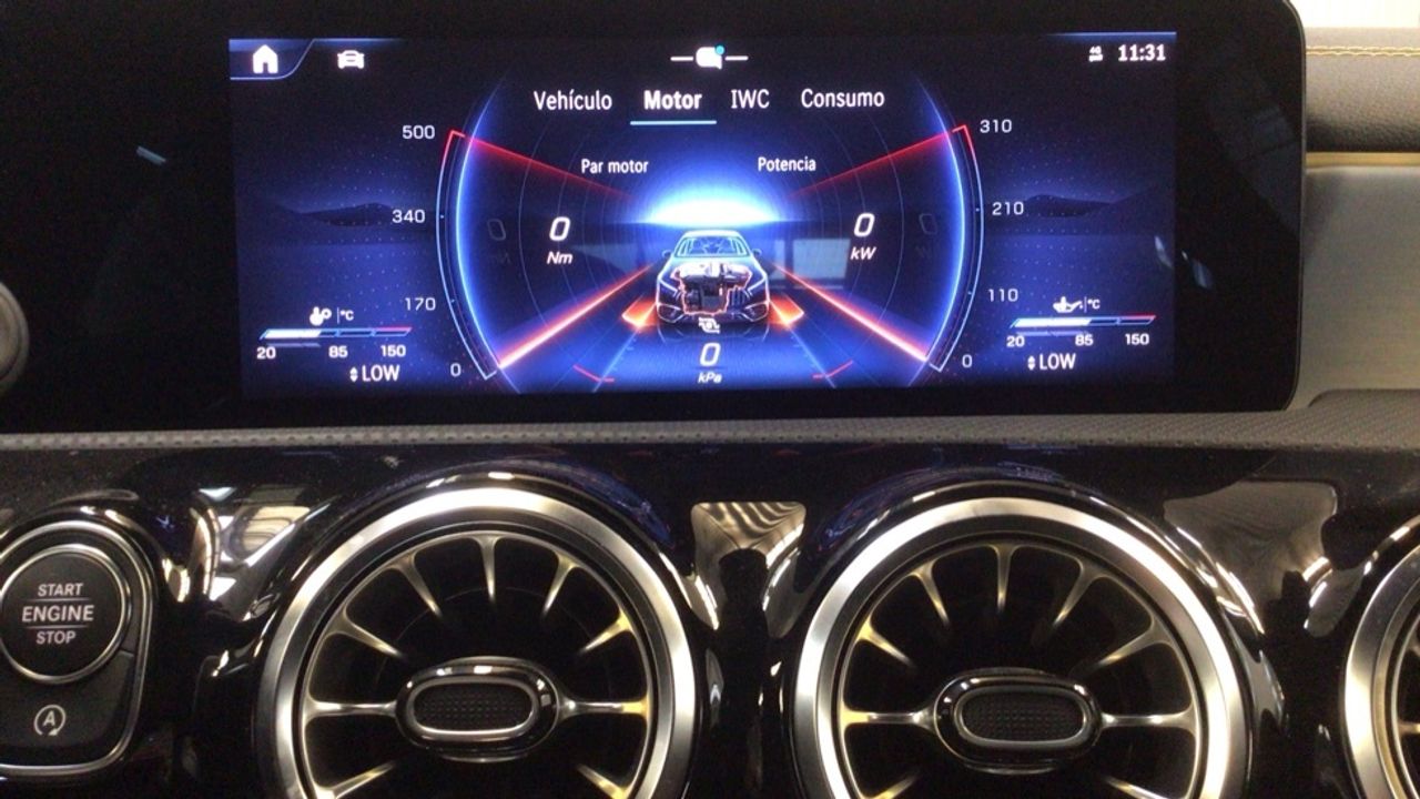mercedes-clase-a-mercedes-amg-a-45-s-4matic+-imagen-35