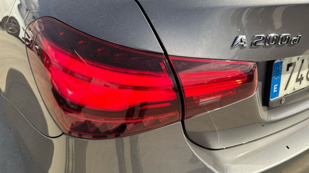 mercedes-clase-a-a-200-d-sedan-imagen-24