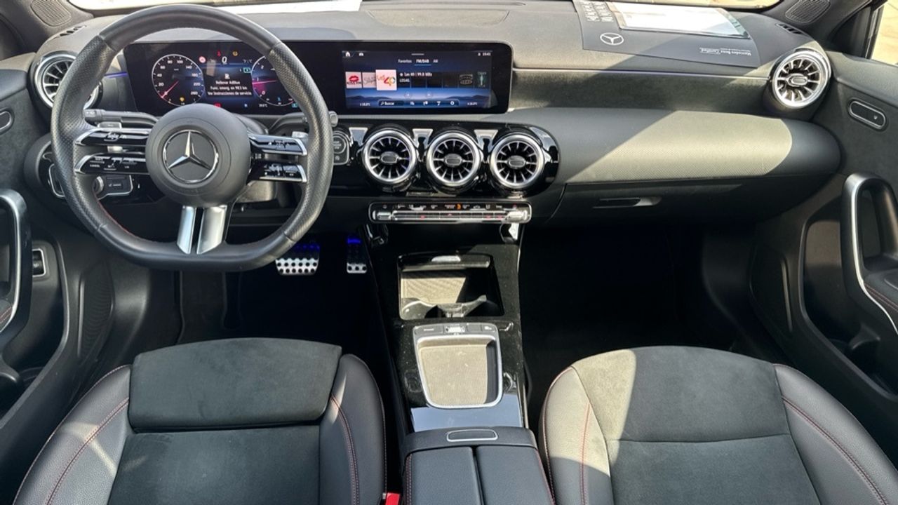 mercedes-clase-a-a-200-d-sedan-imagen-7