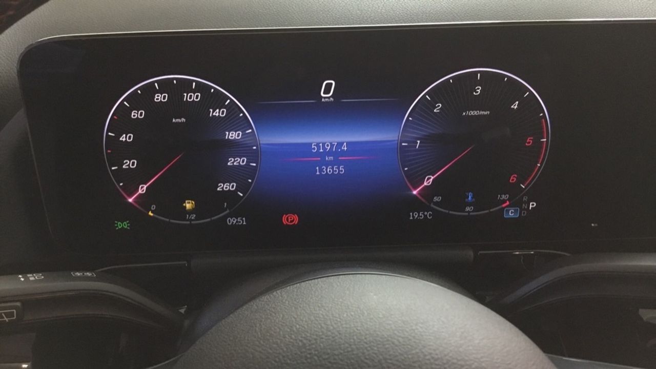 mercedes-gla-gla-200-d-imagen-15