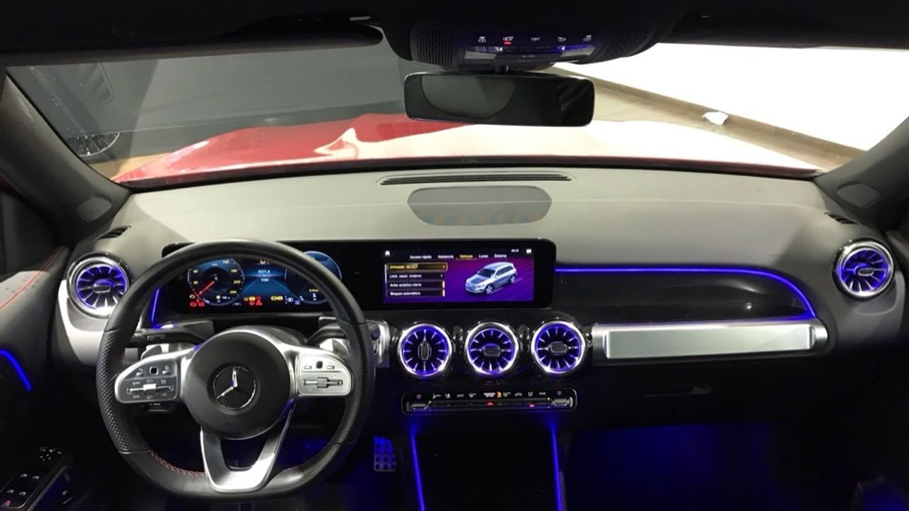 mercedes-glb-glb-200-d-4matic-imagen-7