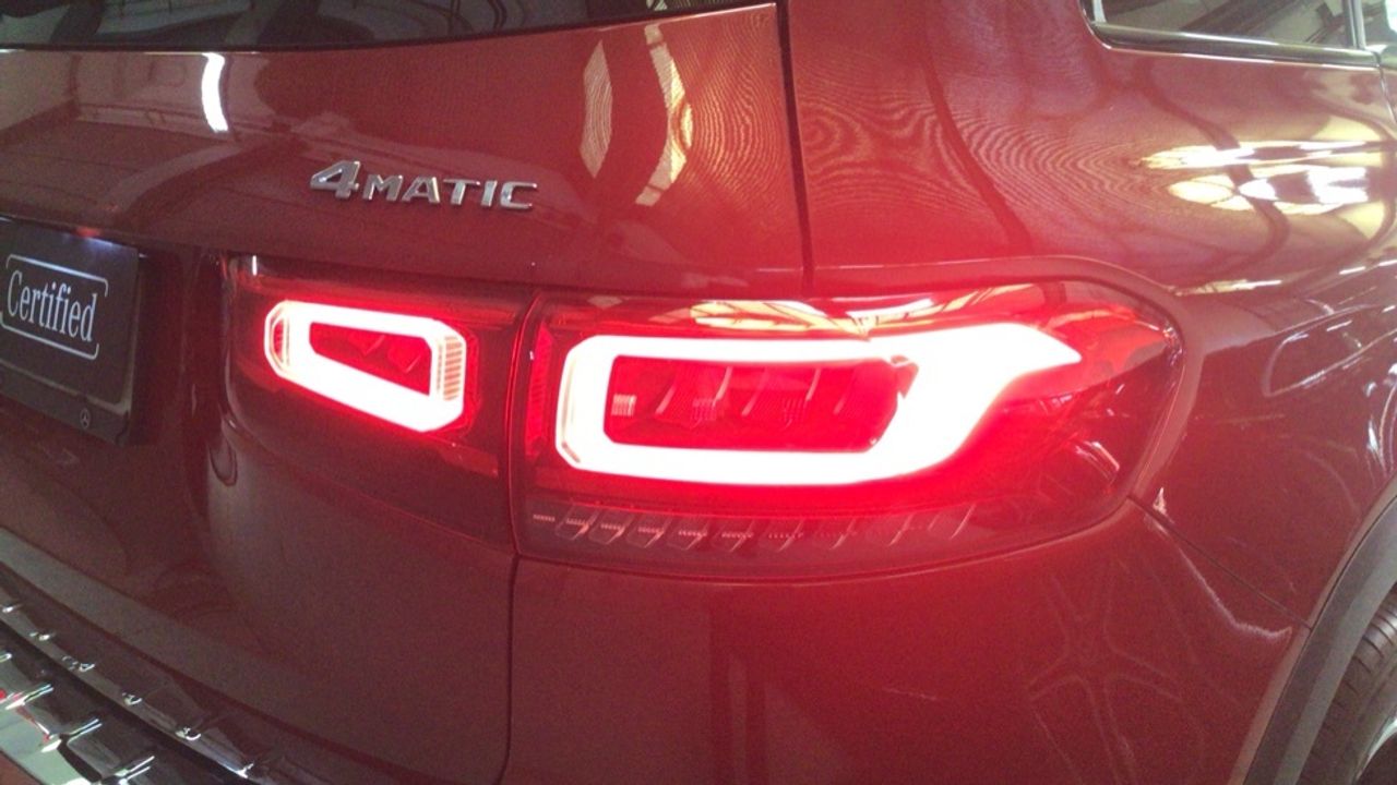 mercedes-glb-glb-200-d-4matic-imagen-14