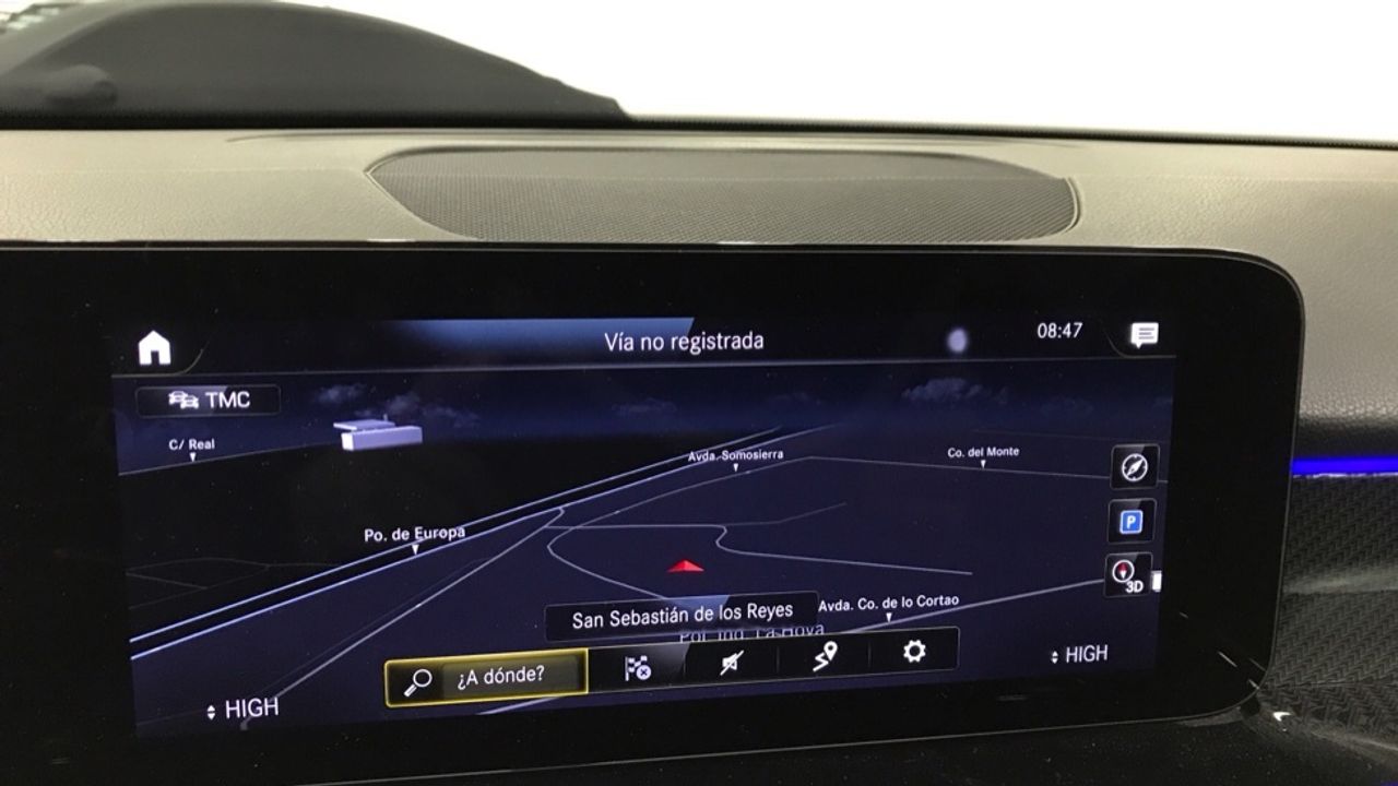 mercedes-glb-glb-200-d-4matic-imagen-17