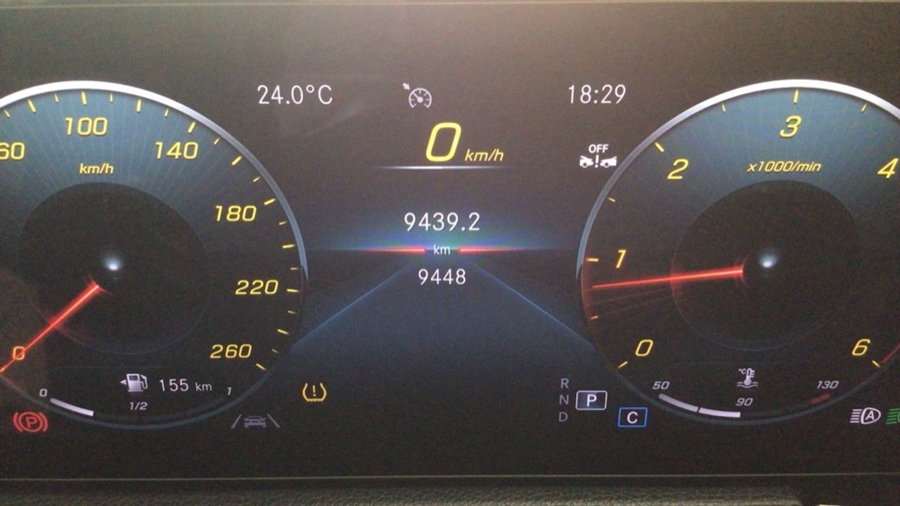 mercedes-glb-glb-200-d-4matic-imagen-24