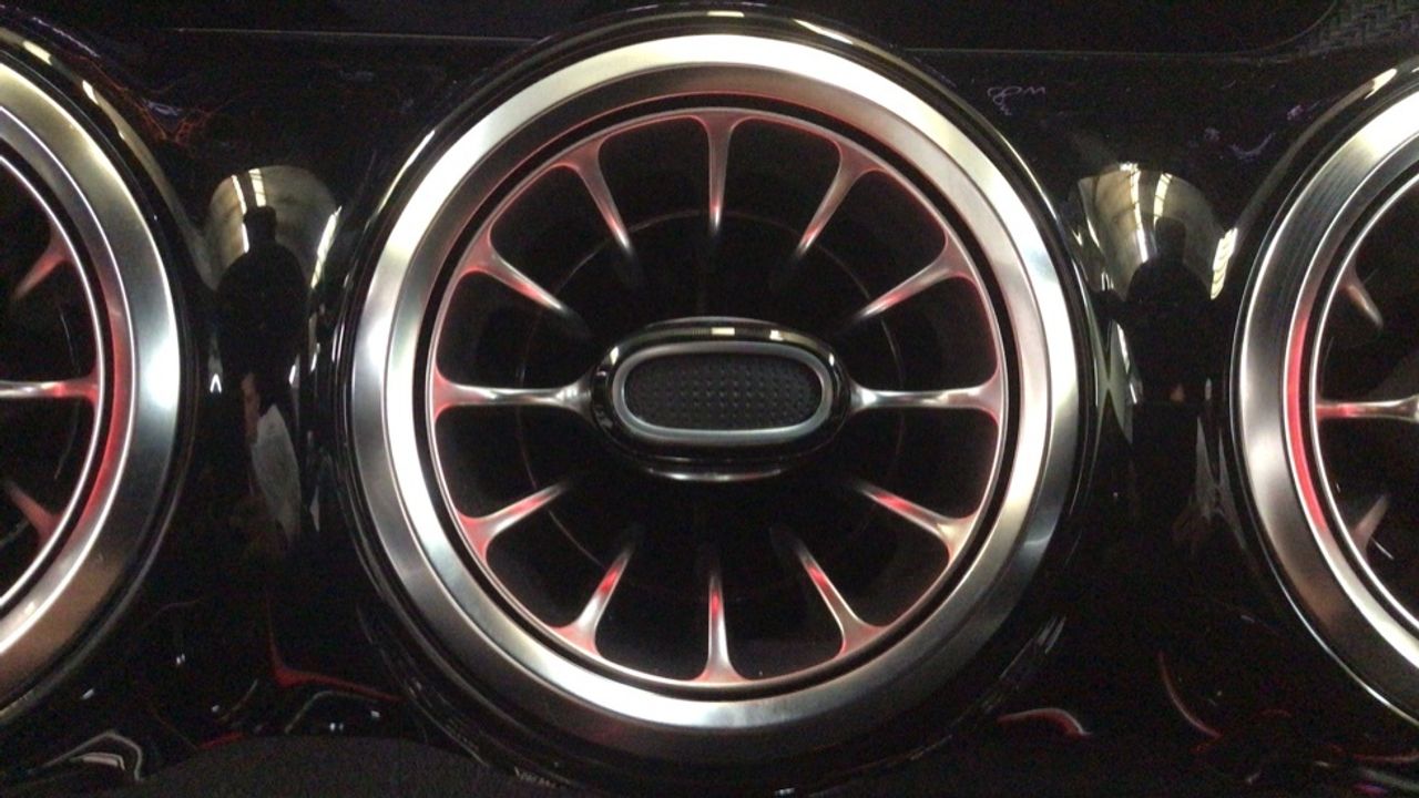mercedes-glb-glb-200-d-4matic-imagen-20