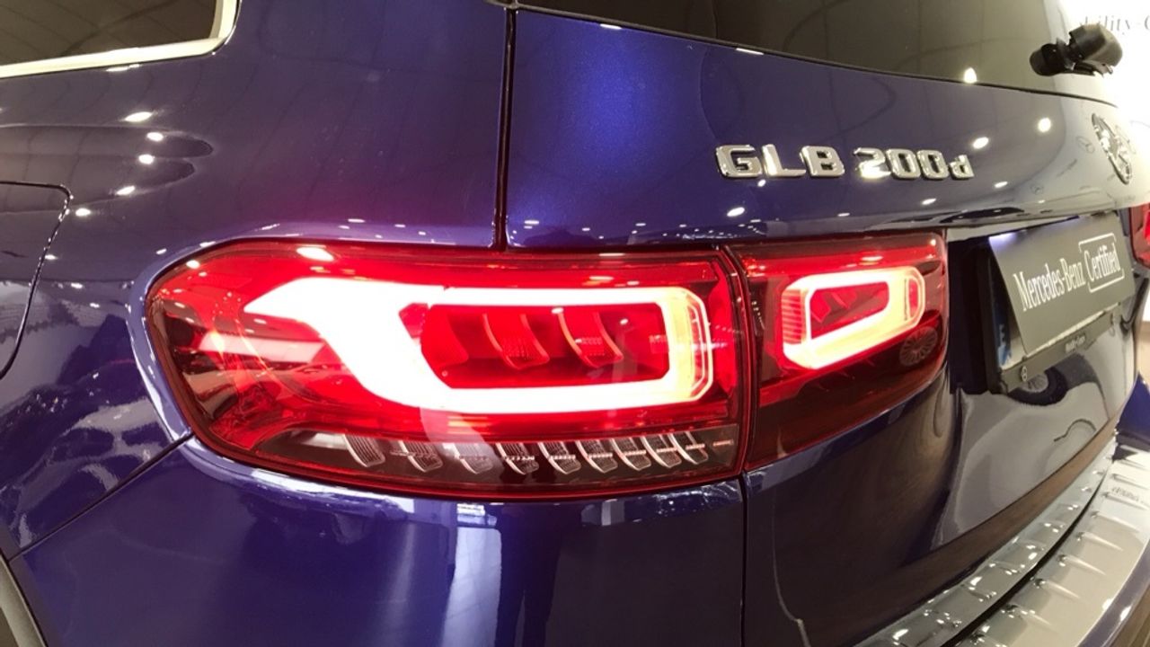 mercedes-glb-glb-200-d-4matic-imagen-19