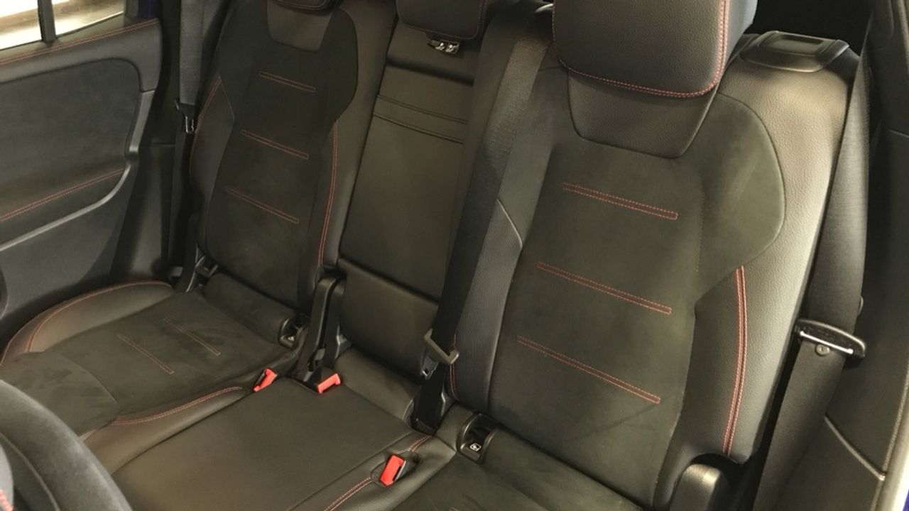 mercedes-glb-glb-200-d-4matic-imagen-10